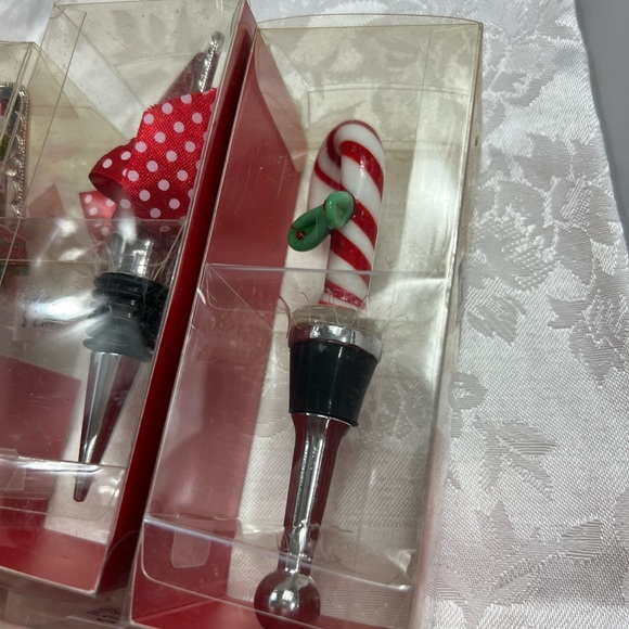 Ball LED Glass Wine Stoppers color changing with Switch  Nice Metal/Rubber - Picture 3 of 5